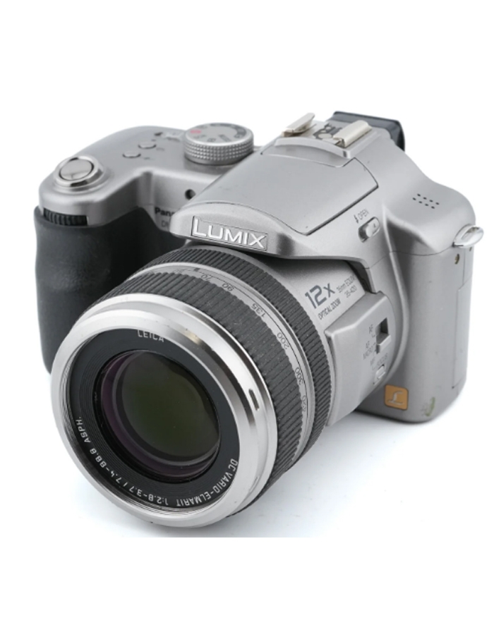 Panasonic Lumix DMC  FZ50 12X